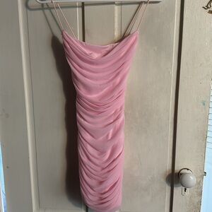 Kelsi’s pink ruched mini dress (s)
